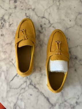 Women’s Suede Tassel Loafers in Mustard Yellow